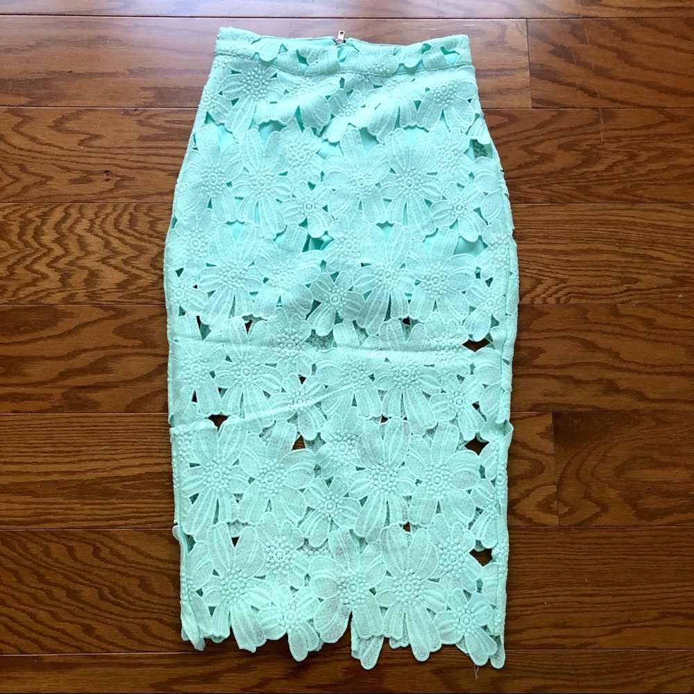 Nastygal Mint Midi skirt, size S